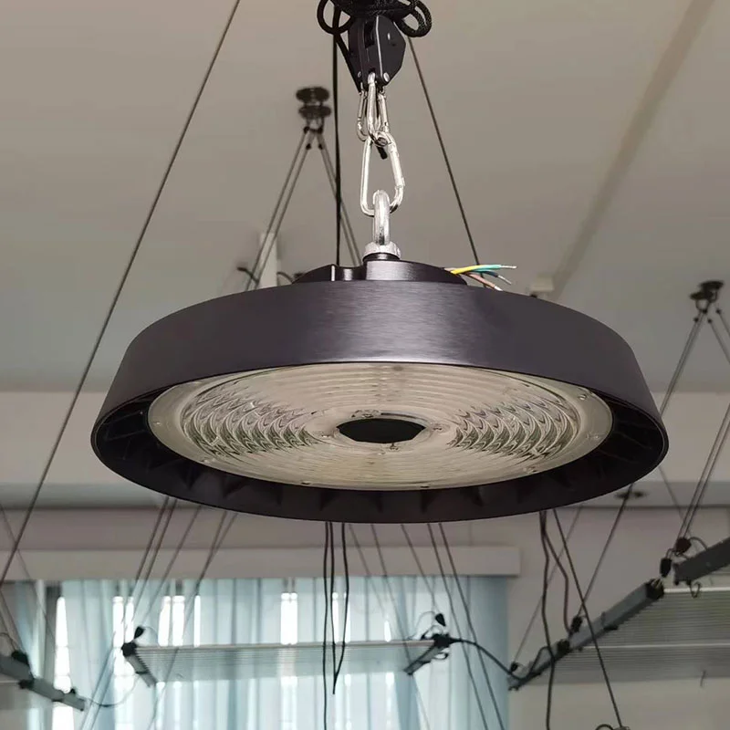 Full Spectrum UFO LED Grow Lights 100W-200W