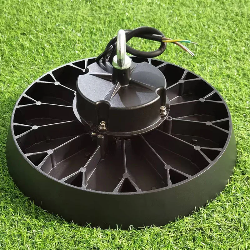 Full Spectrum UFO LED Grow Lights 100W-200W